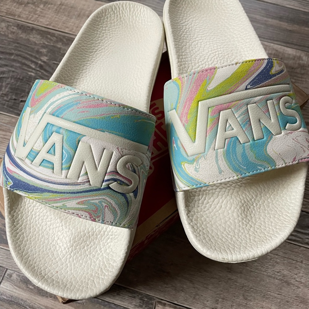 Vans women’s slide sandals white with tie dye size 9
